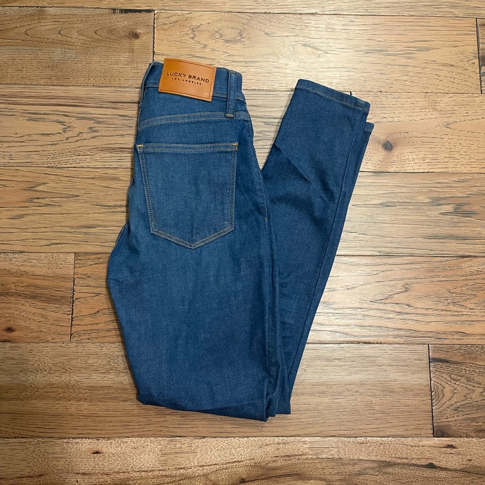NWT LUCKY BRAND SKINNY JEANS - Picture 1 of 3